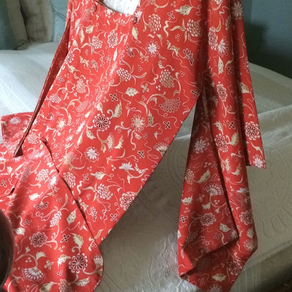 Handmade Silk Kimono - Picture 4 of 6